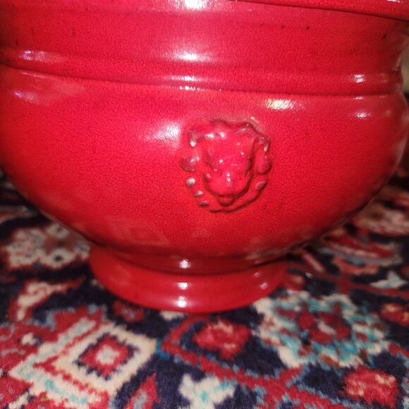 Emile Henry Le Potier Covered Tureen Soup Bowl Cooker 4 Qt Red w Lion Head VTG - Picture 7 of 16